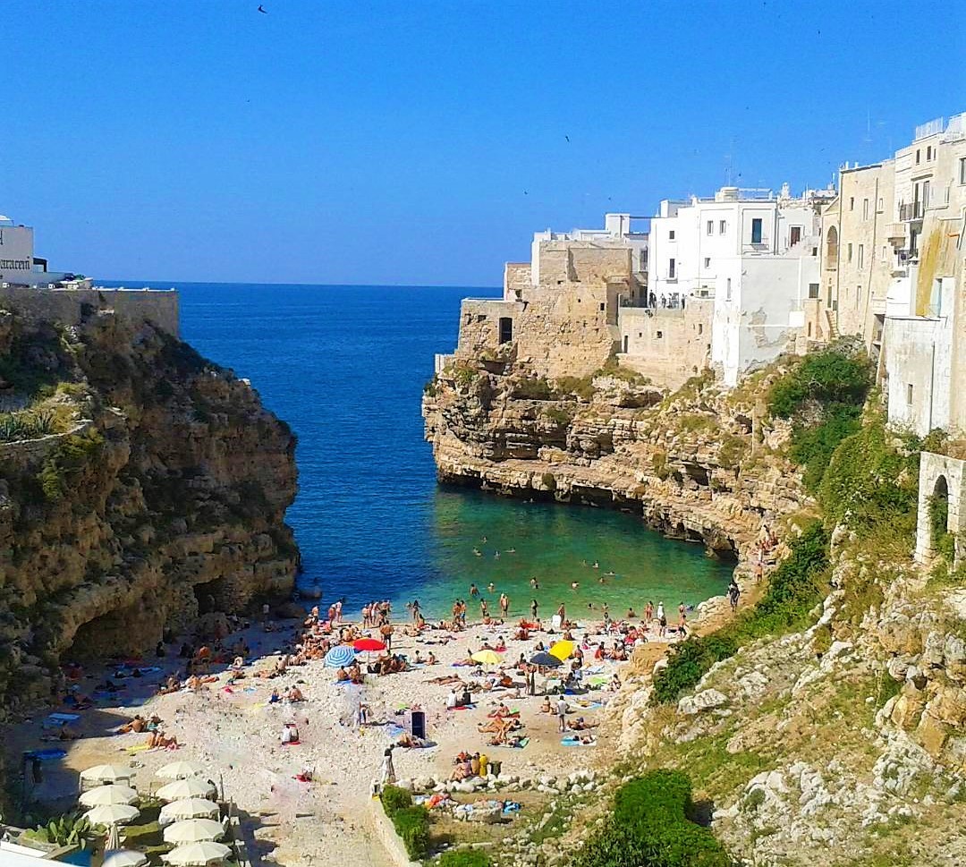 Lama Monachile Cala Porto | Polignano a Mare | Puglia | Italy - https ...